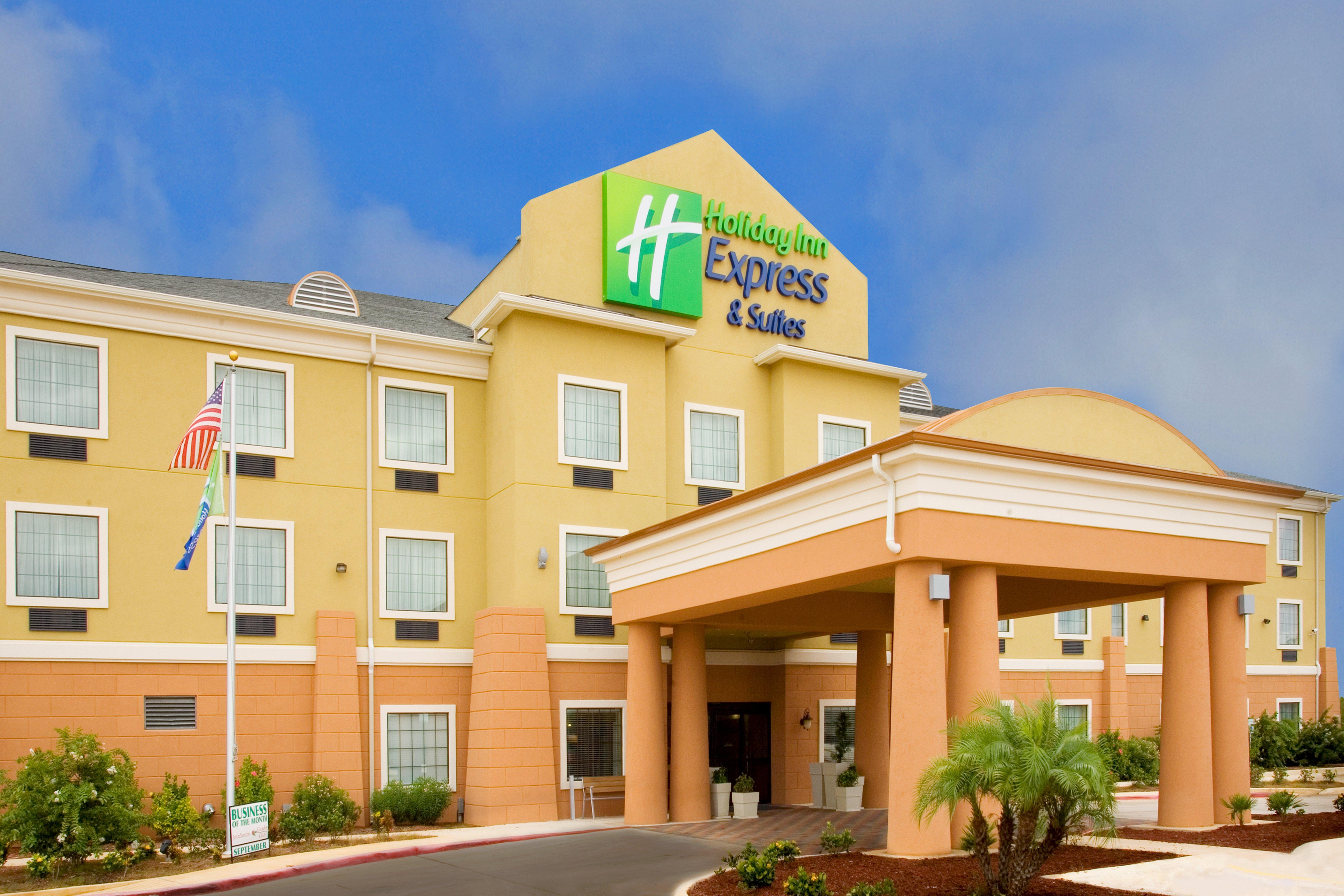 Holiday Inn Express & Suites - Jourdanton-Pleasanton By Ihg Exteriör bild